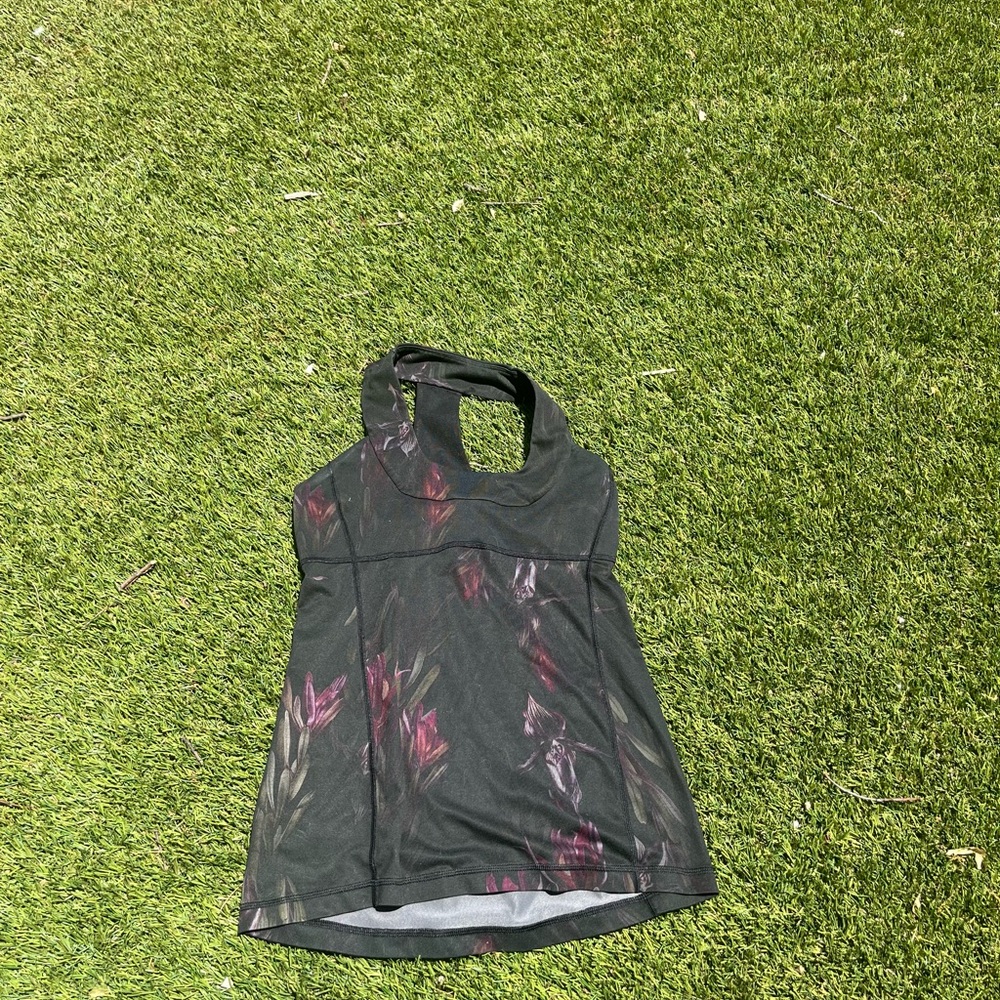 Lululemon Tank Top Built in Bra